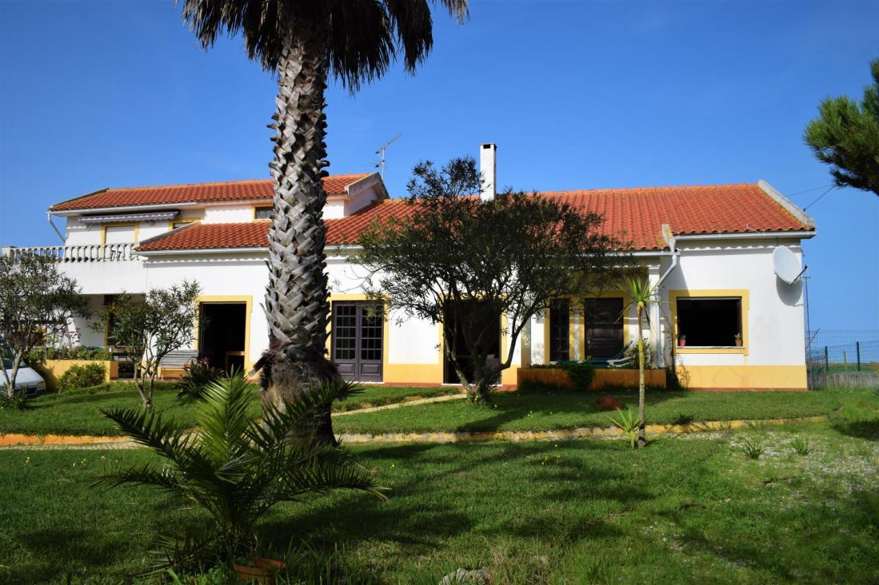 Casa Jardim Peniche Bed & Breakfast Sao Bernardino Exterior photo